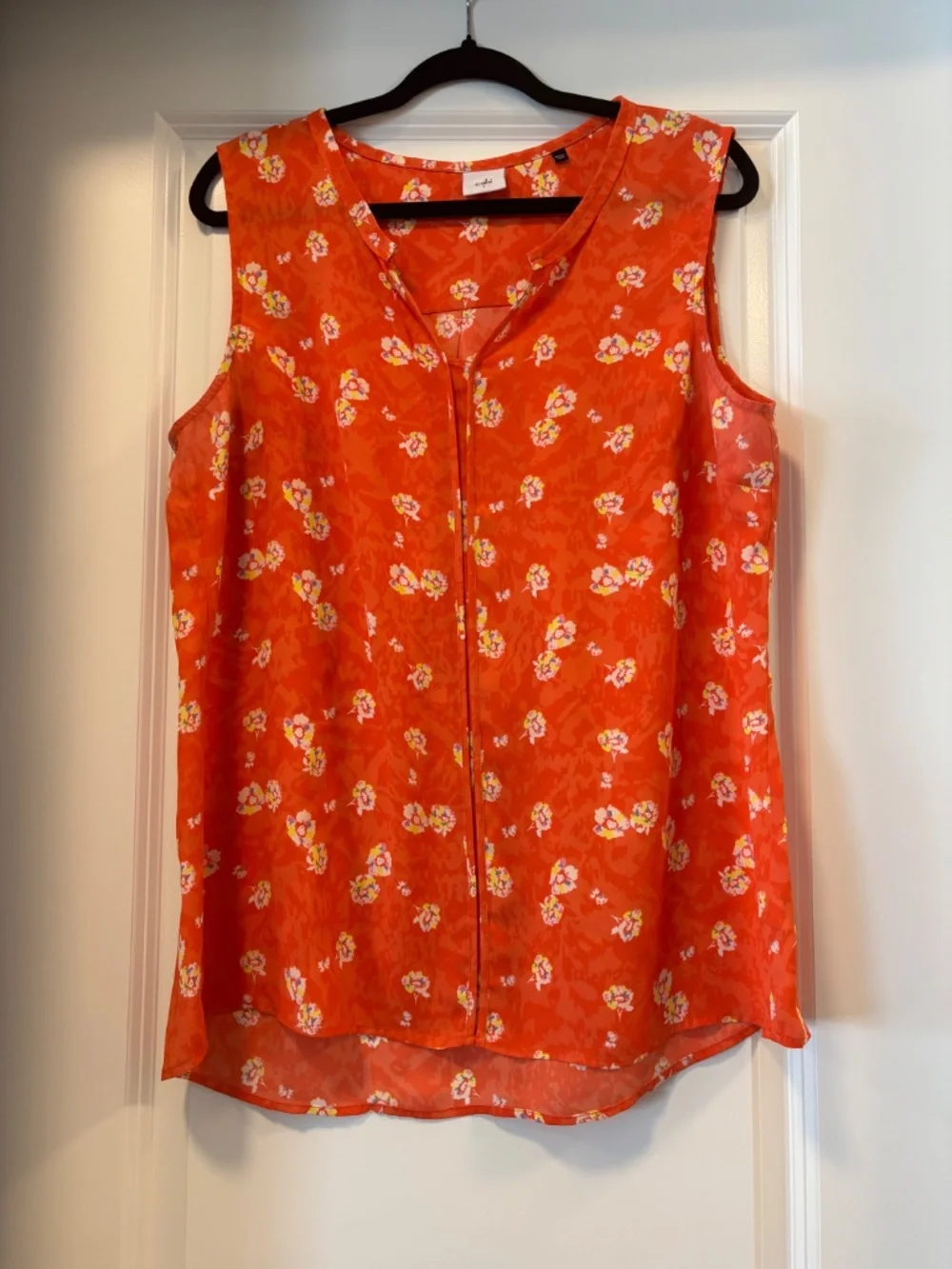 Cabi sleeveless blouses - Picture 3 of 12